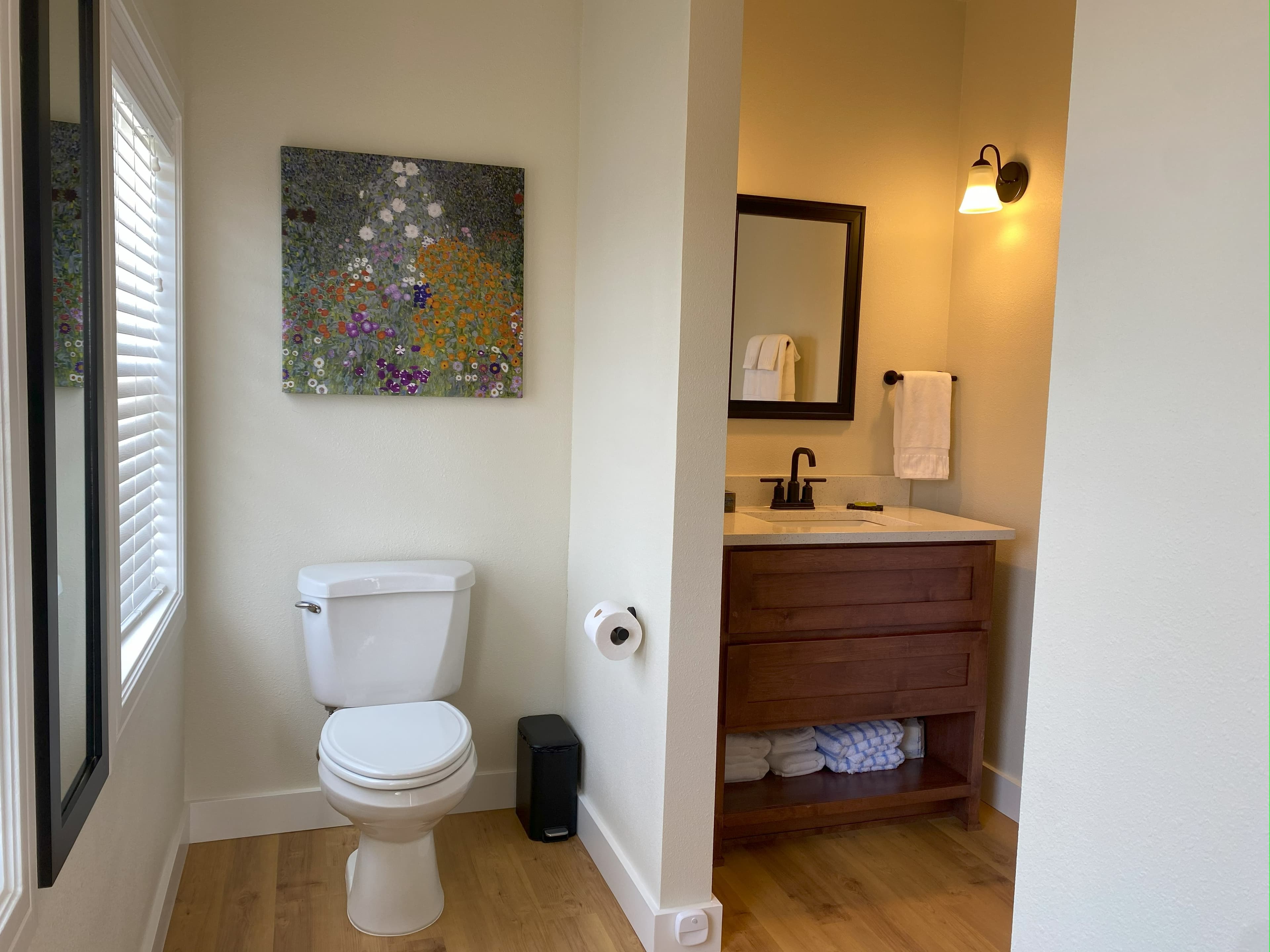 Southwest Bay Street Bathroom